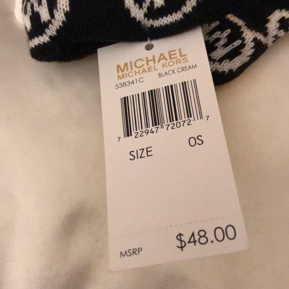 Michael Kors Black Cream Knit Gloves With Fold Over Cuff With MK Logo NWT - Picture 3 of 15